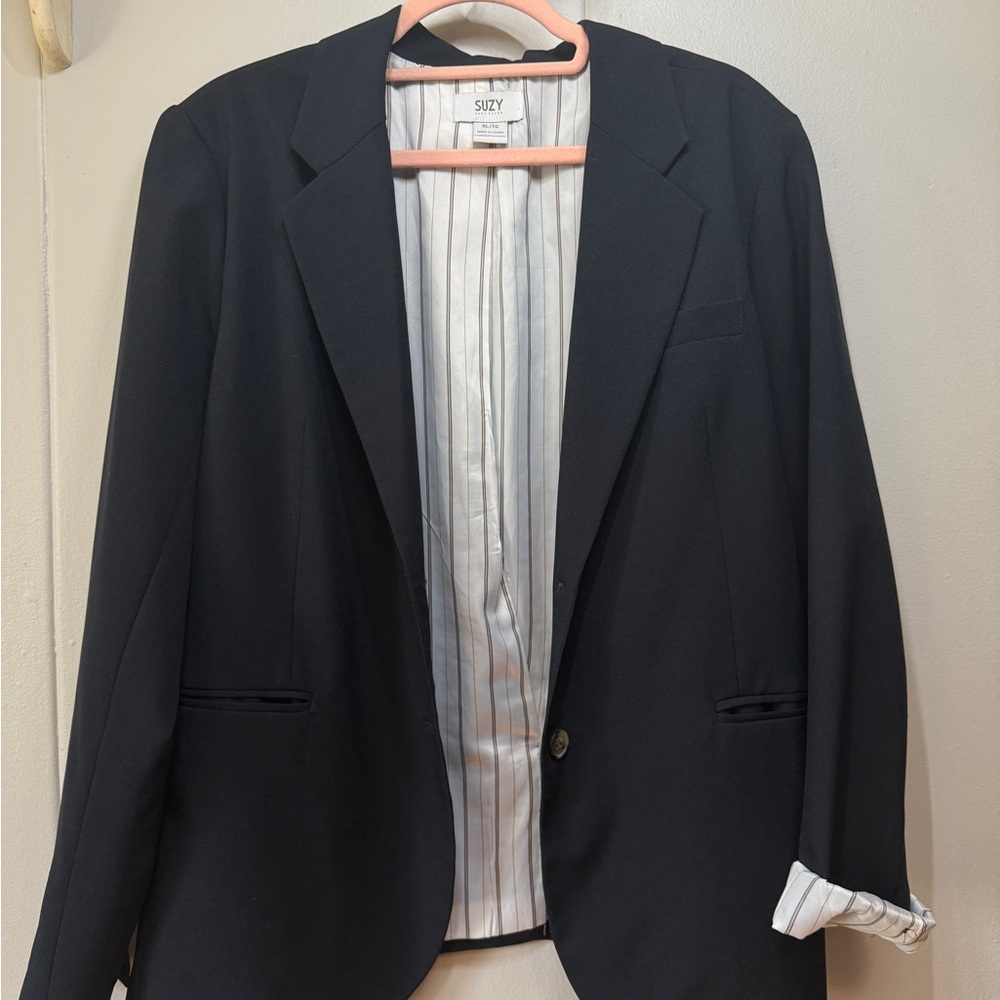 XL Suzy Shier Navy Blazer